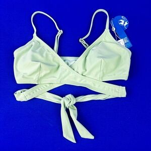👙🆕 NWT |•CUPSHE•| Mint Green Wrap Bikini Top